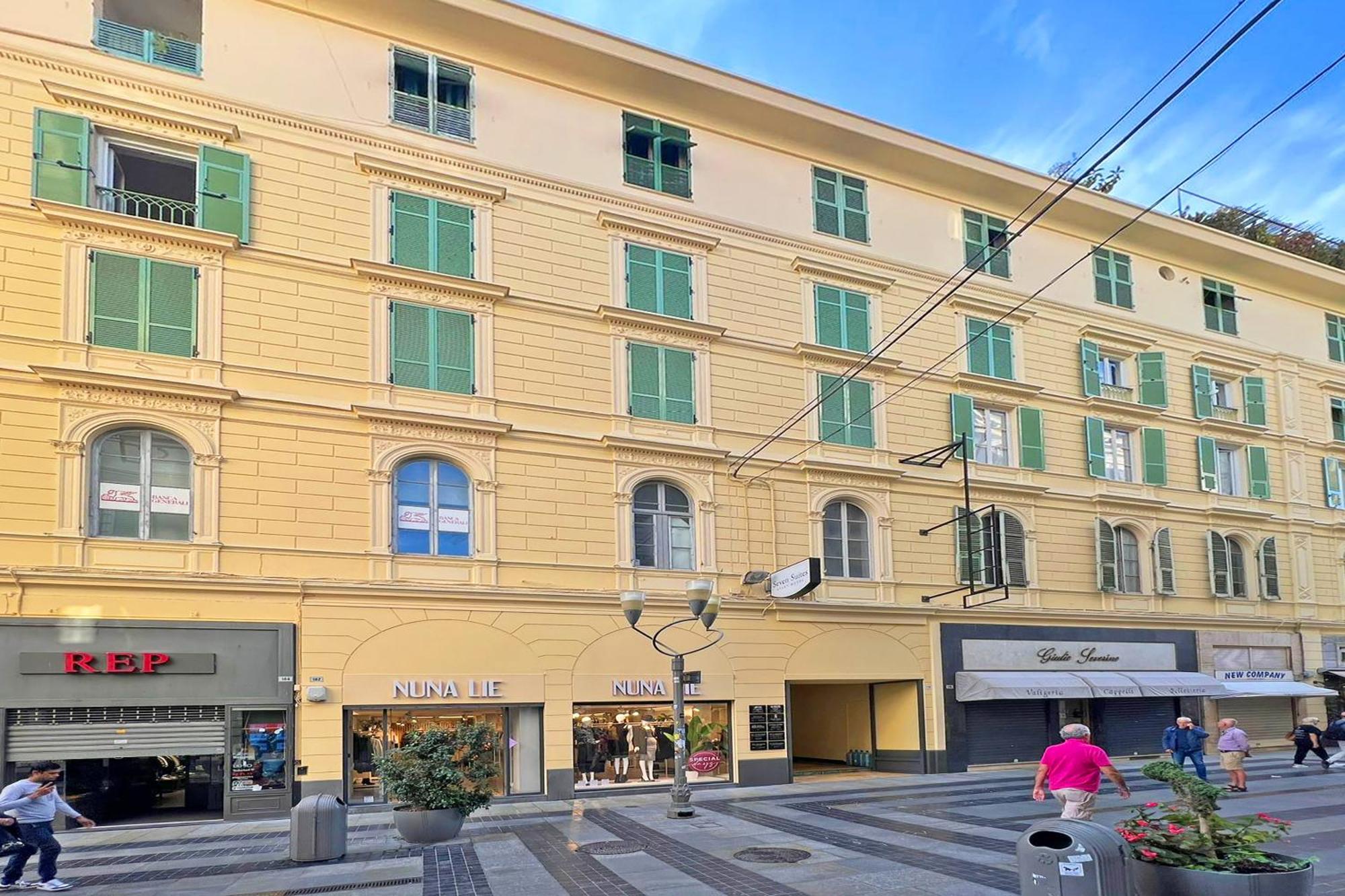 Seven - Via Matteotti 178 * Sanremo