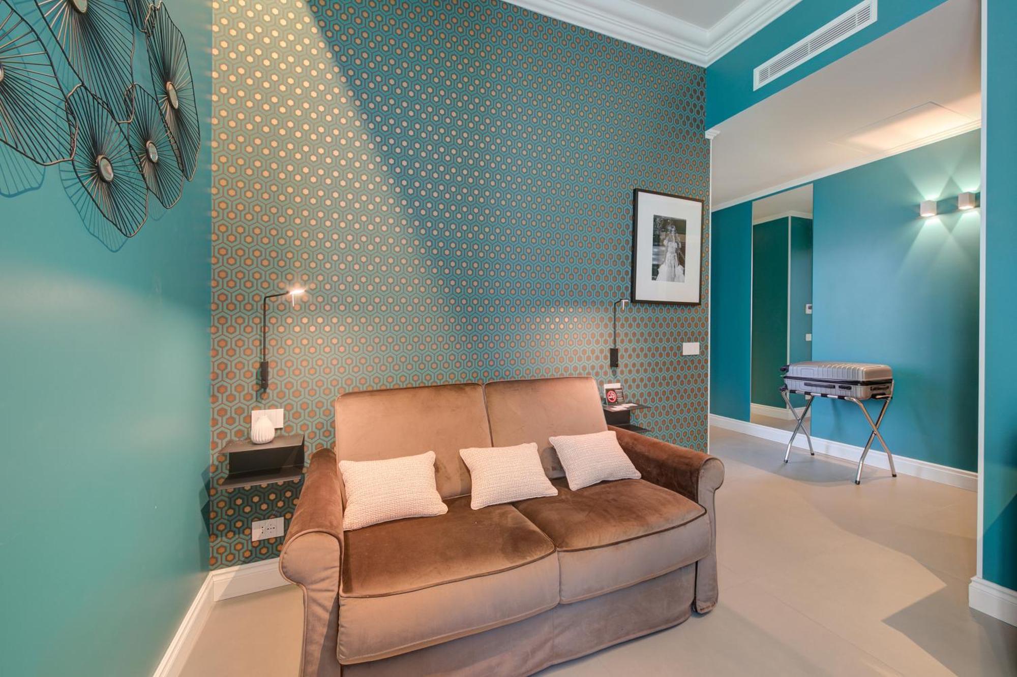 Aparthotel Seven - Via Matteotti 178